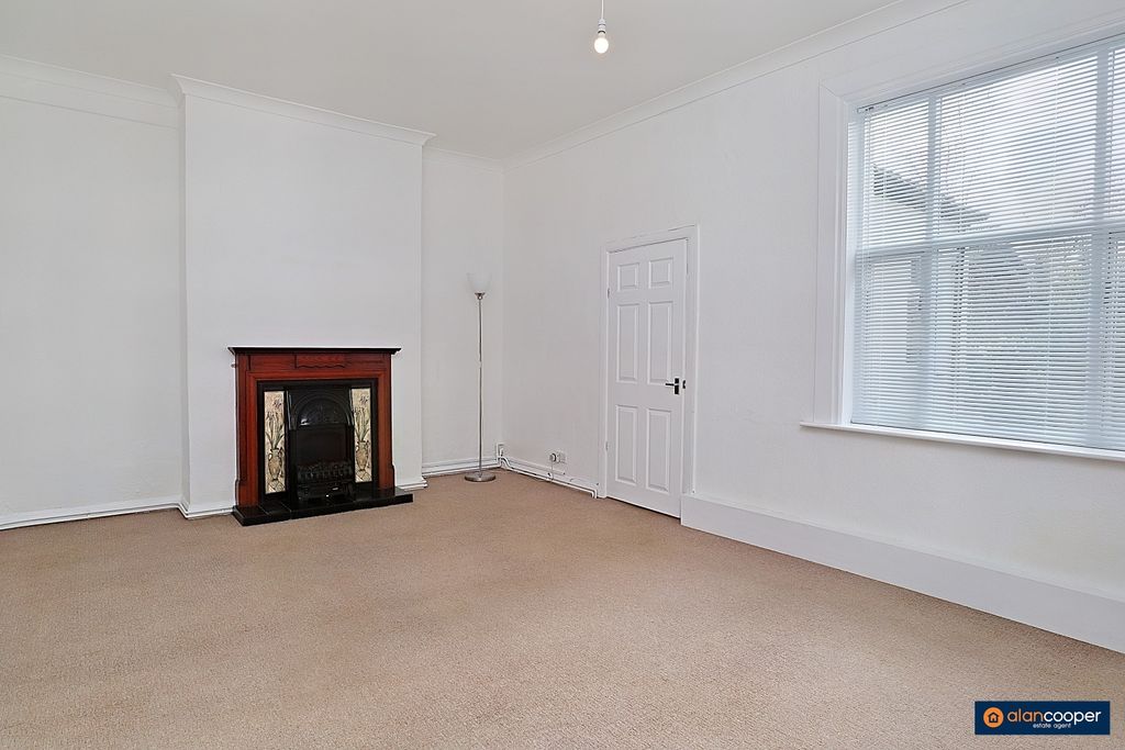 Property photo 3 of 19 2802564