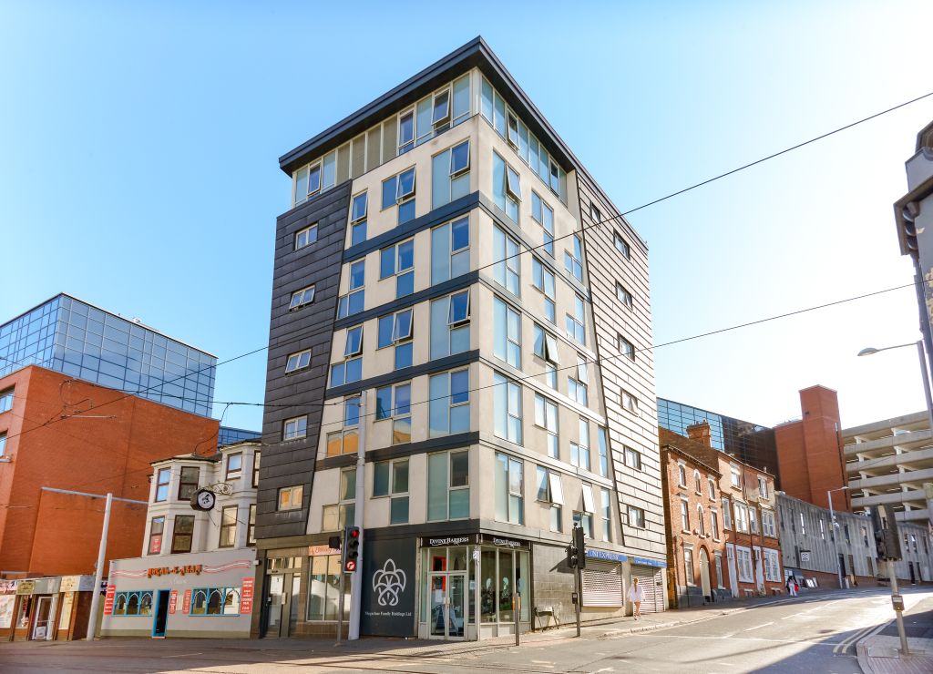 Property photo 1 of 6