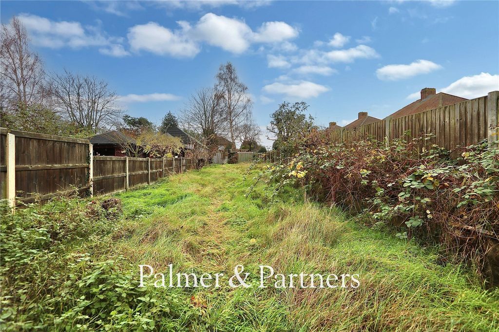 Property photo 2 of 22 Picture No. 05