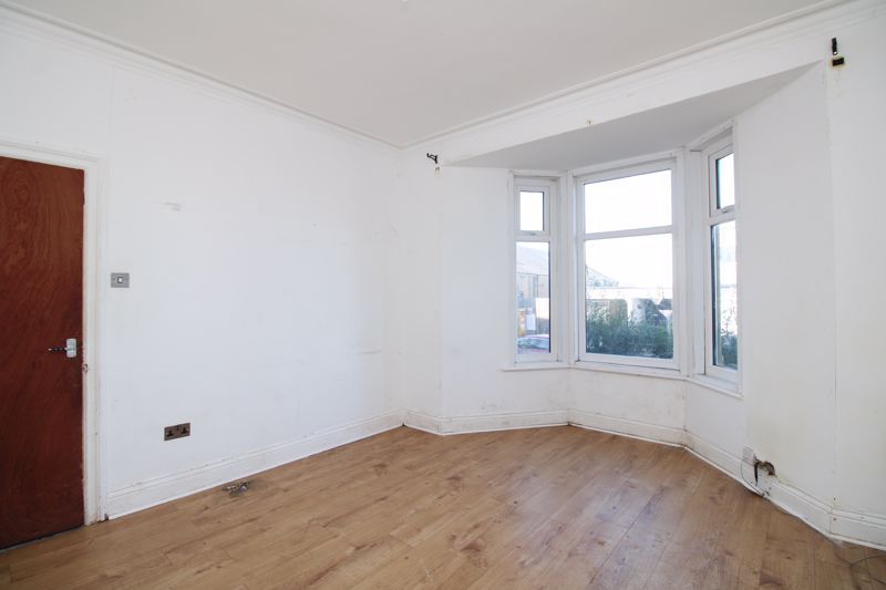 Property photo 2 of 14 Lounge