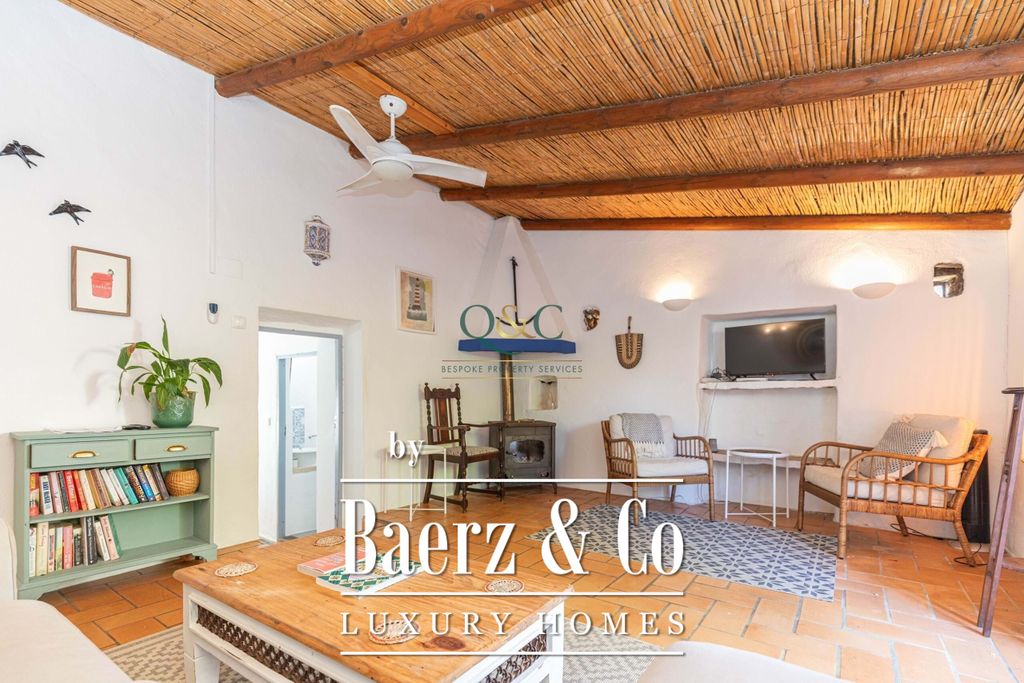 Property photo 1 of 32