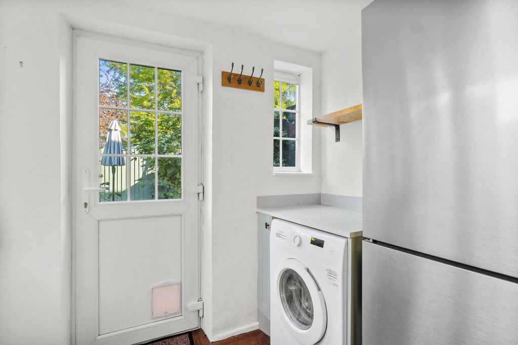 Additional image 6 of 2 bed end terrace house for saleAbbey Cottage, 4 Church Row, Pershore, Worcestershire. WR10
