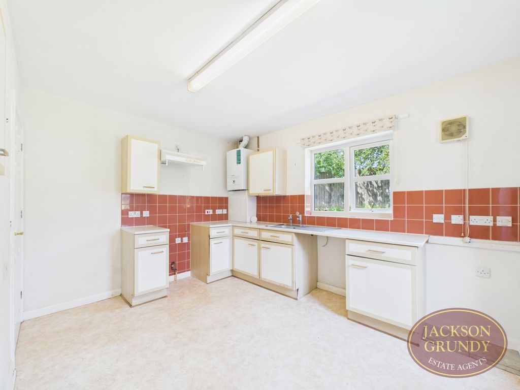 Property photo 3 of 11 Taylor Avenue