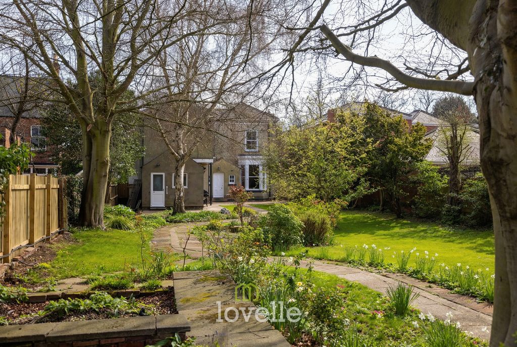 Additional image 51 of 7 bed detached house for saleAbbey Road, Grimsby DN32