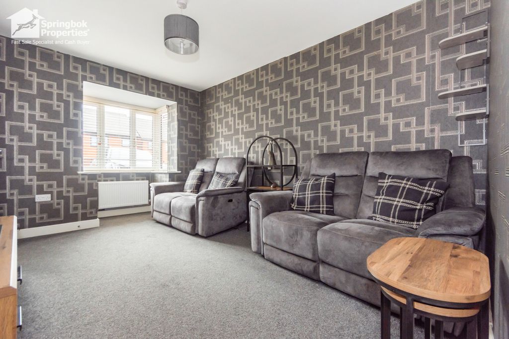 Property photo 2 of 13 Image 2