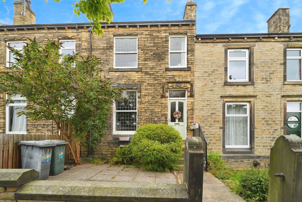Property photo 1 of 18