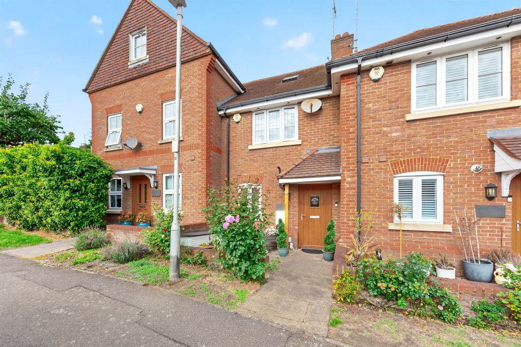 Property photo 1 of 17