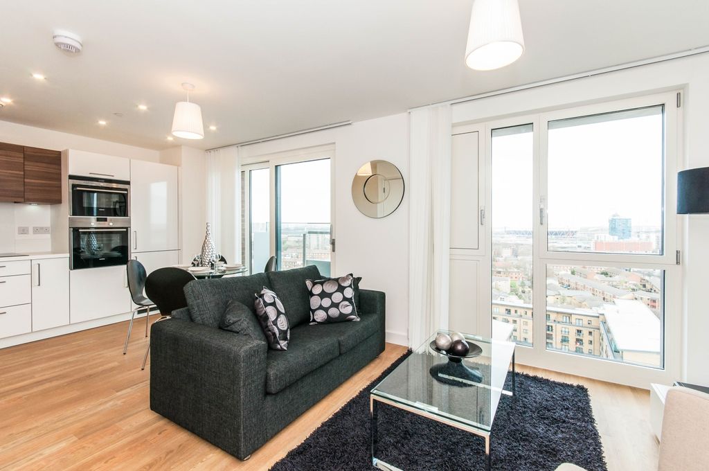 Property photo 1 of 7 Reception - Marner P