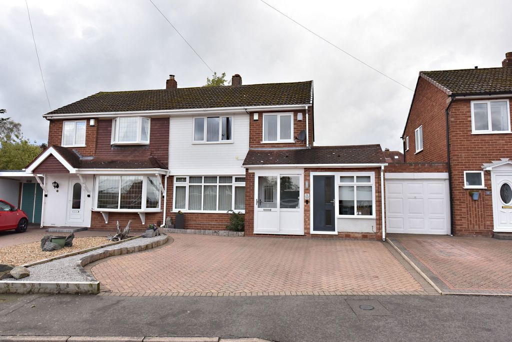 Property photo 1 of 21