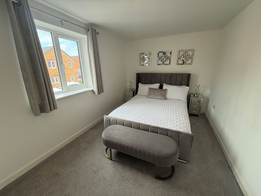 Property photo 3 of 6 Bedroom One