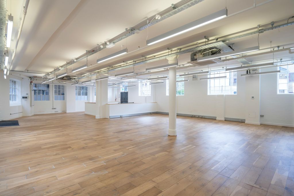 Property photo 3 of 18 Ground Floor