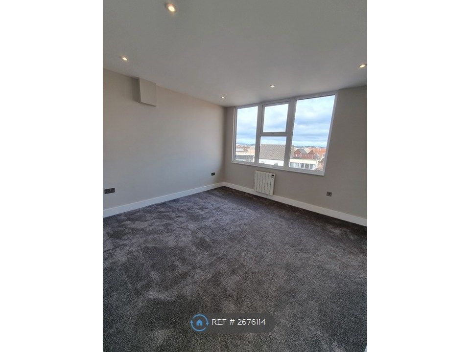 Property photo 3 of 6