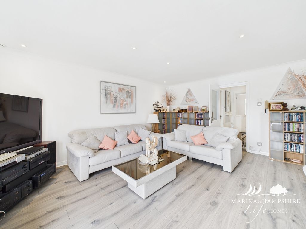 Additional image 15 of 4 bed town house for saleCarne Place, Port Solent, Portsmouth PO6