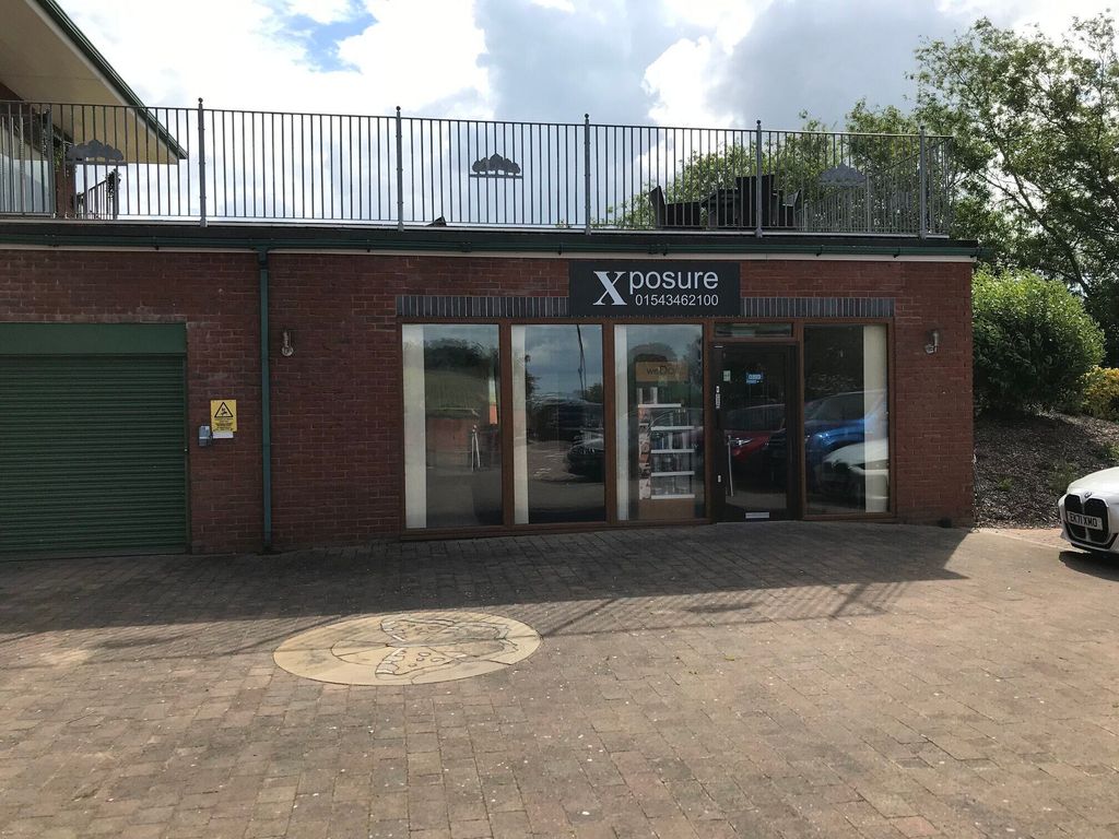 Property photo 1 of 2