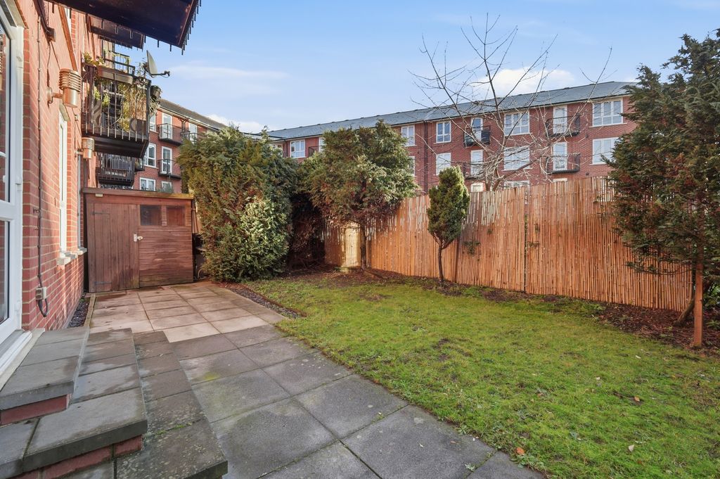 Property photo 3 of 18 Photo 3