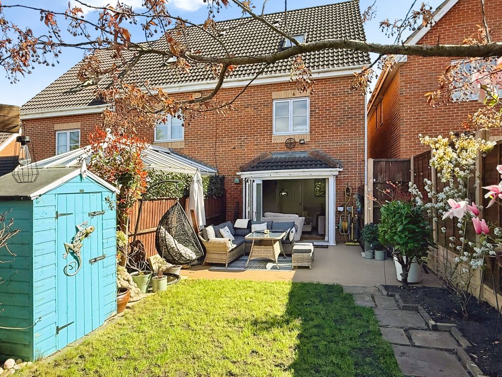 Property photo 3 of 26