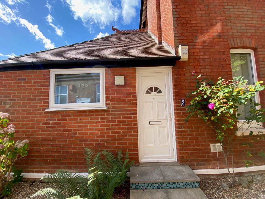 Property photo 2 of 23