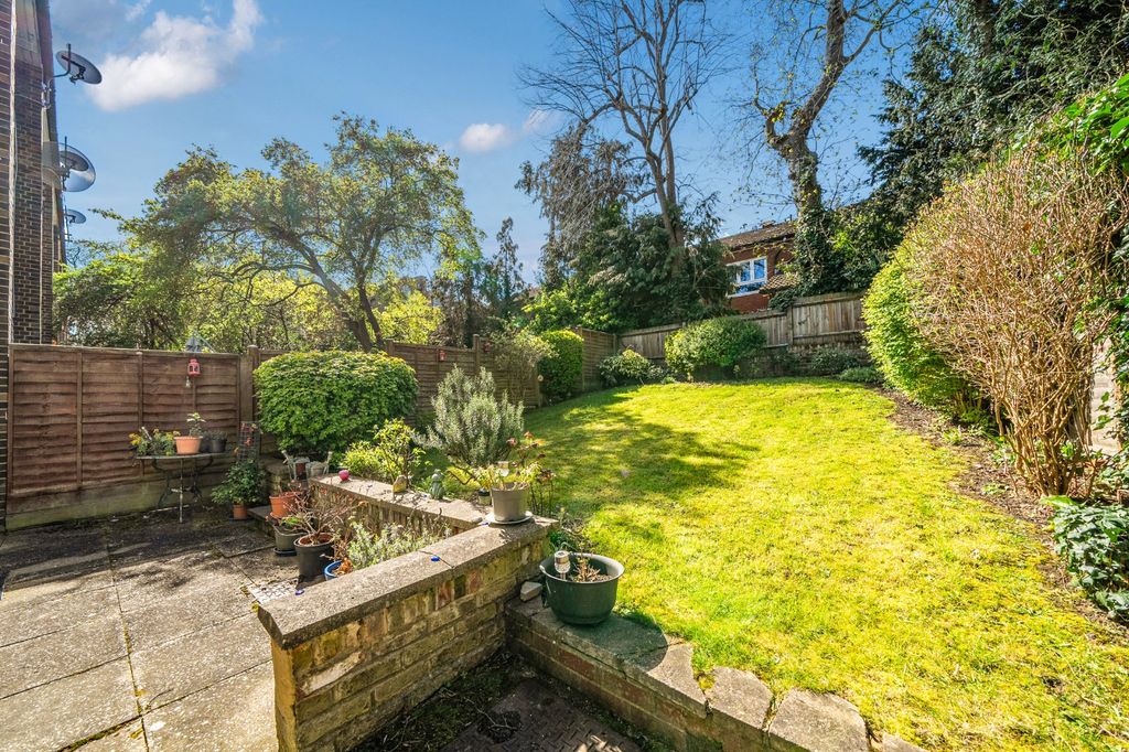 Property photo 2 of 17 Picture No. 07