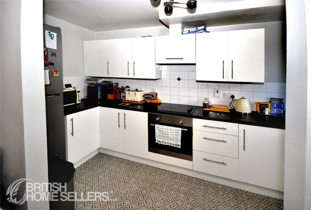 Property photo 3 of 14 Picture No. 04