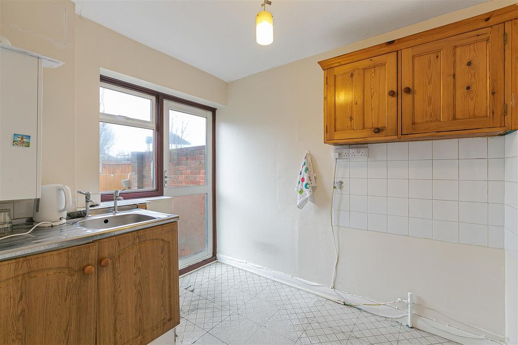 Property photo 3 of 11 19_70953.Jpg