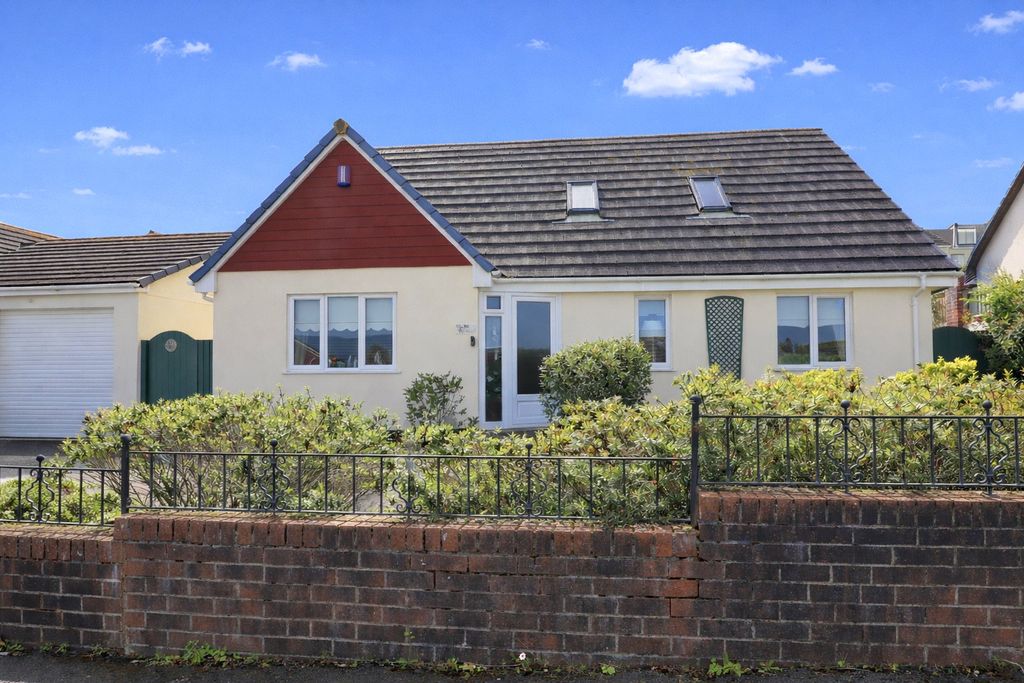 Property photo 3 of 22 3 - Picture No. 03