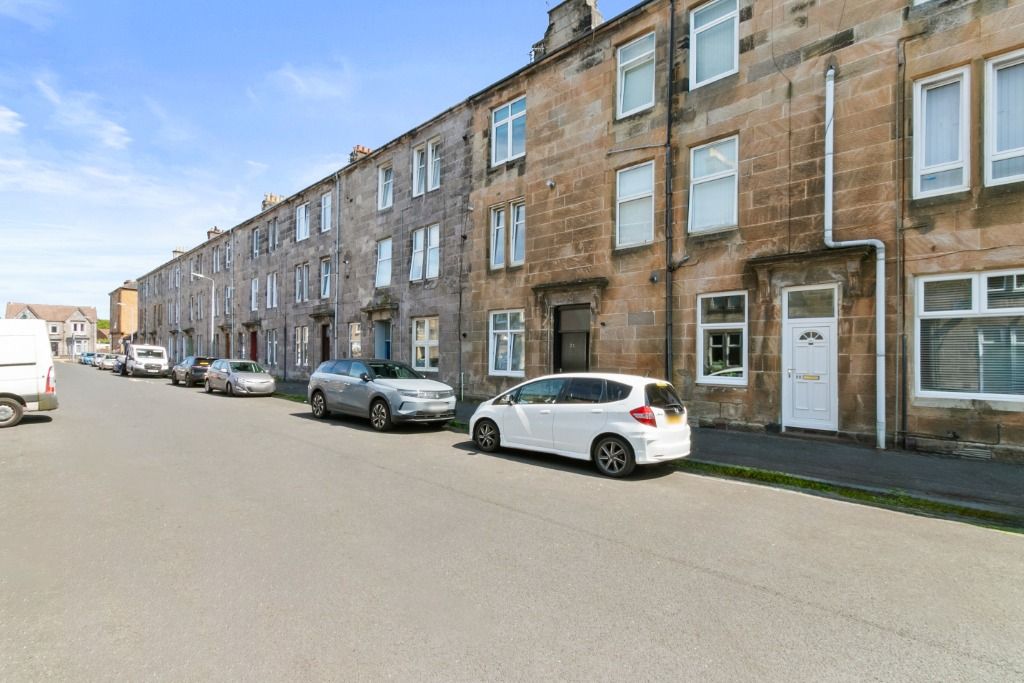 Property photo 1 of 21