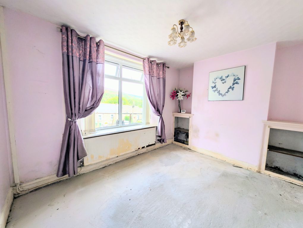Property photo 2 of 19 Reception Room
