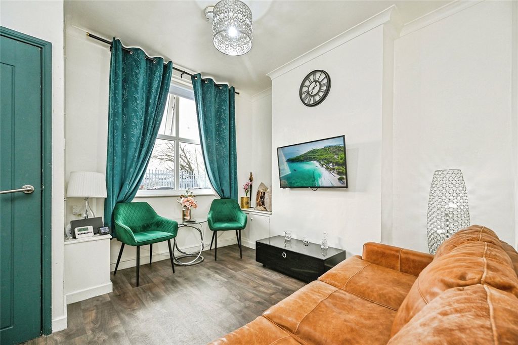 Property photo 3 of 14 Picture No. 03