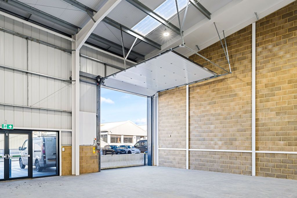 Property photo 2 of 9