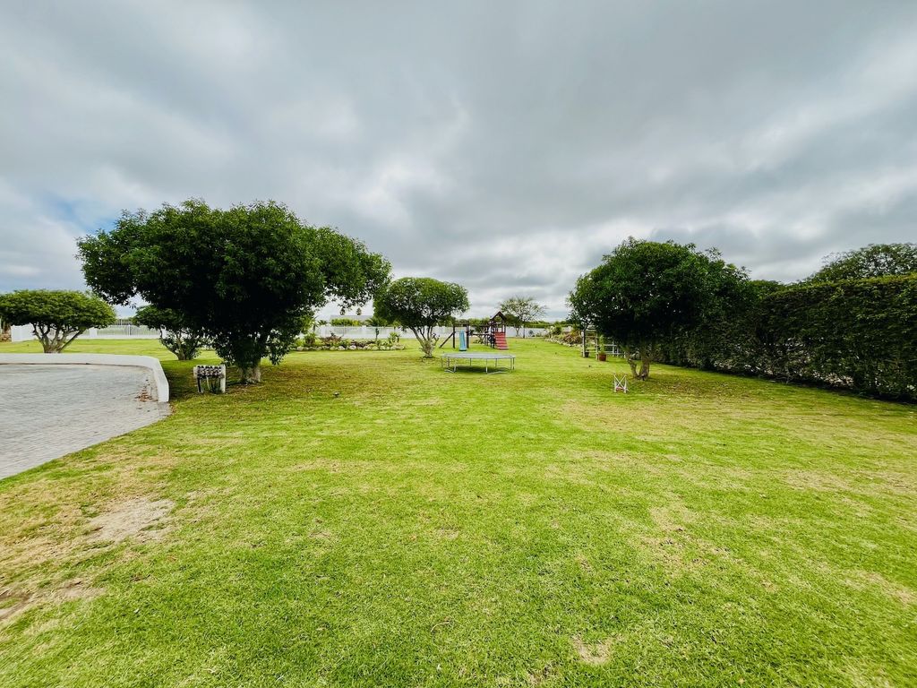 Property photo 3 of 57
