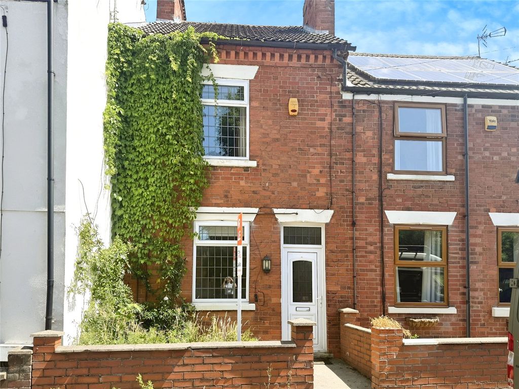 Property photo 1 of 10 Outside