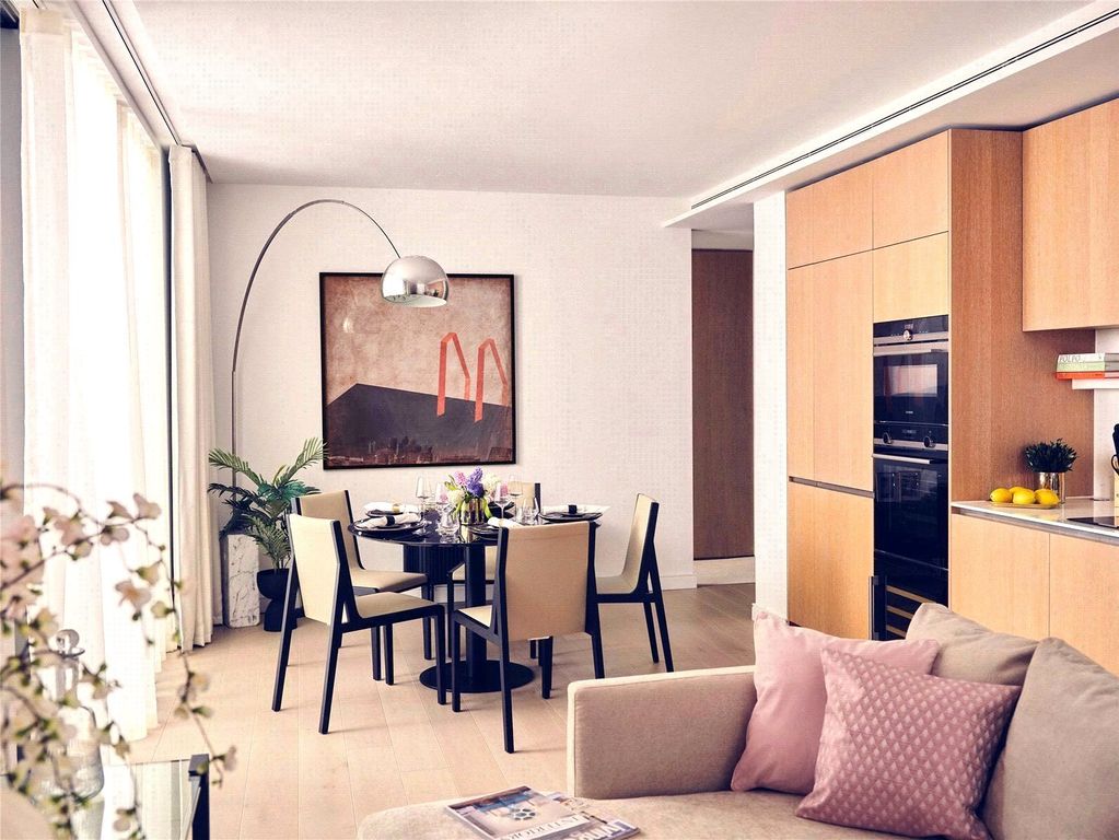 Property photo 3 of 8 Picture No. 02