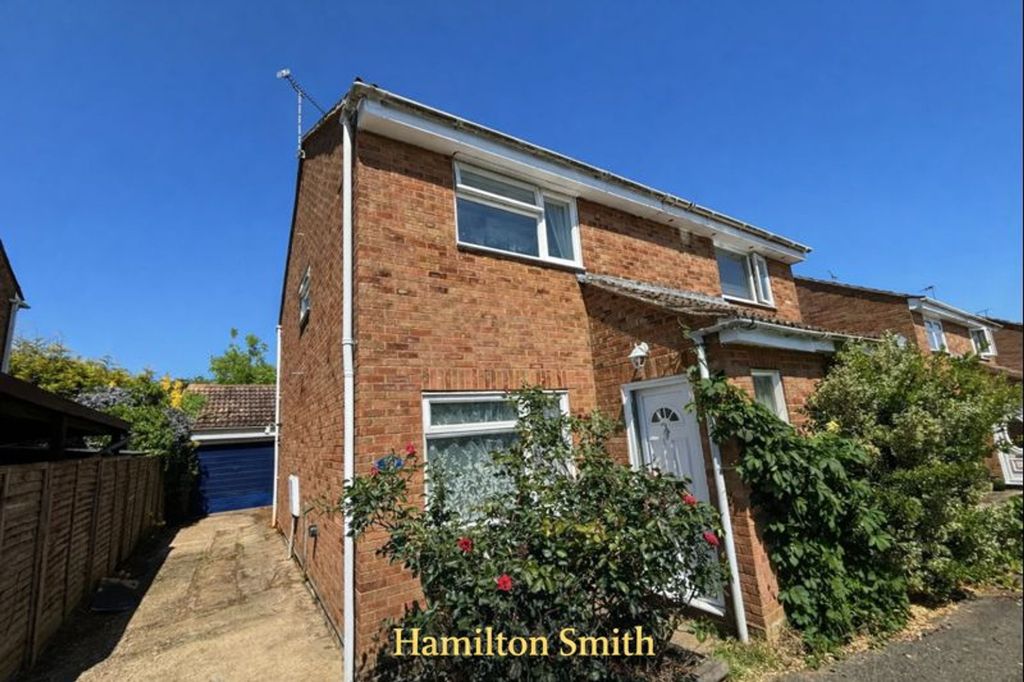 Property photo 1 of 8