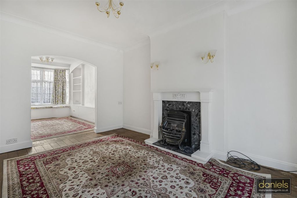 Property photo 2 of 15 25_70853_Watermarked.Jpg