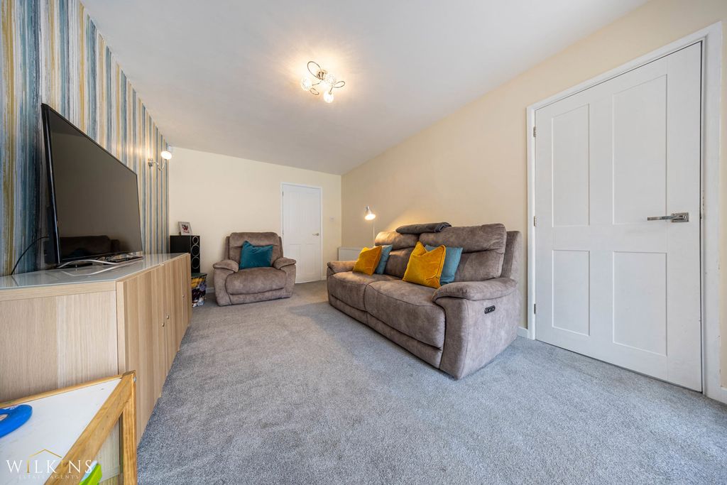 Property photo 3 of 22 Photograph