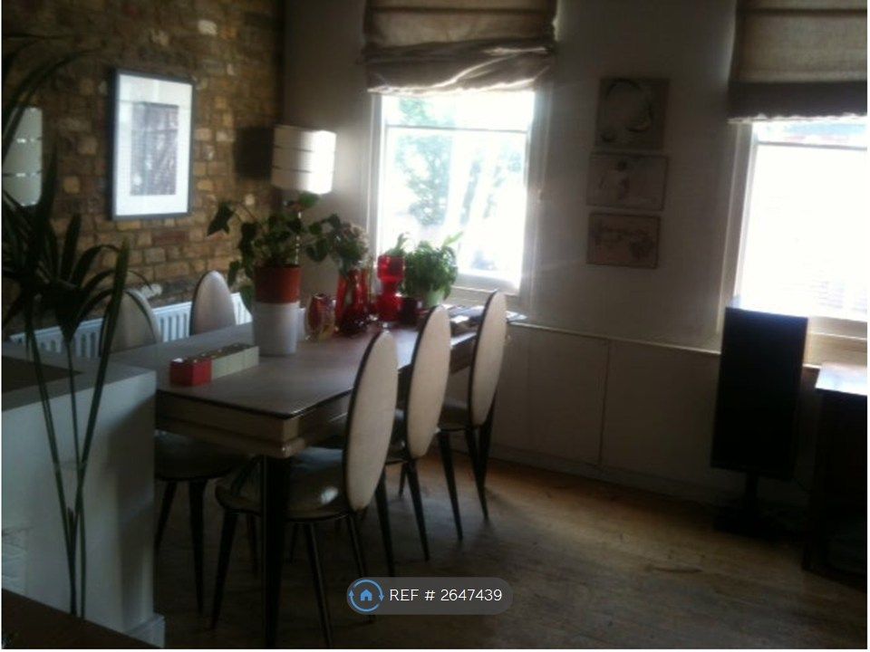 Property photo 3 of 10 Living Room Angle One