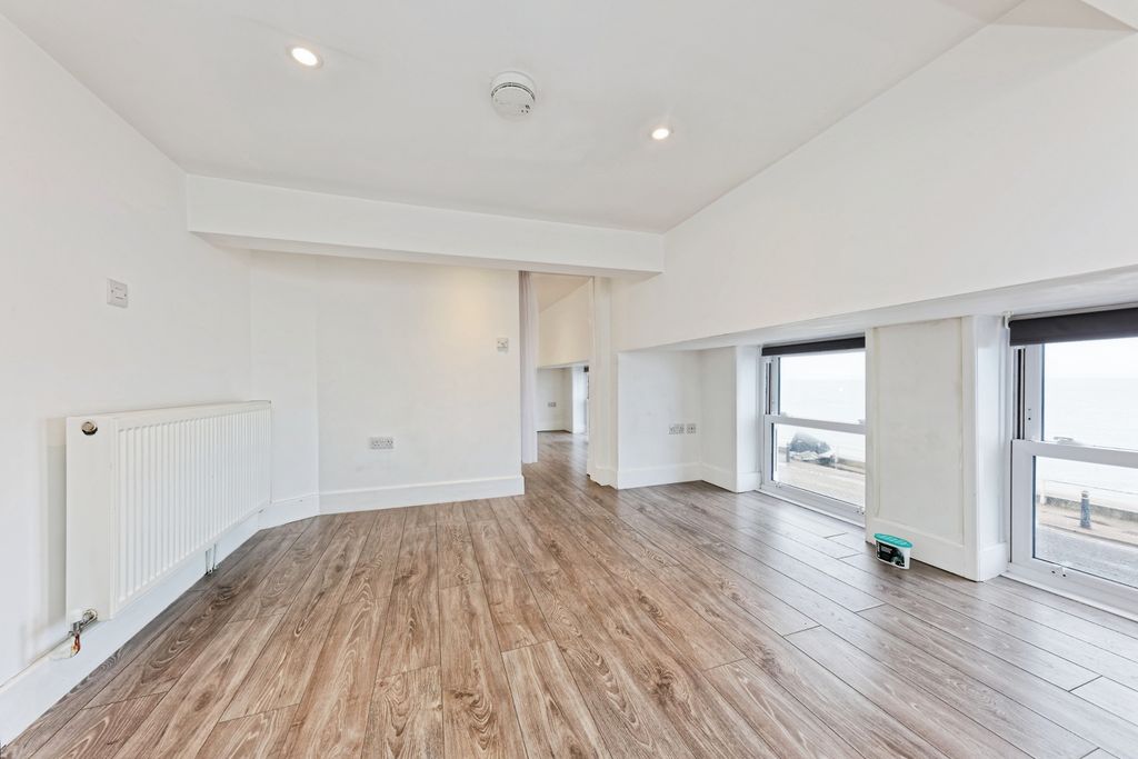 Property photo 1 of 16 Img_4660_Rw