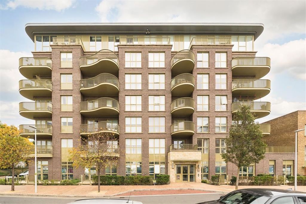 Property photo 1 of 10