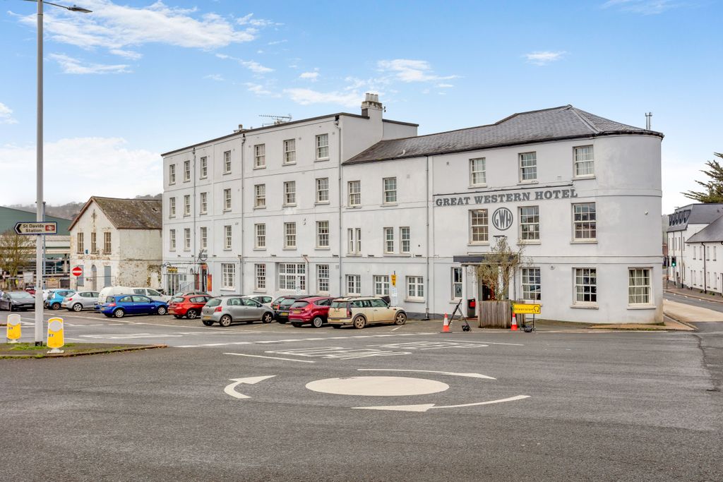 Property photo 1 of 30 Great Western Hotel, St David's Station Approach, Exeter, Ex4 4Nu