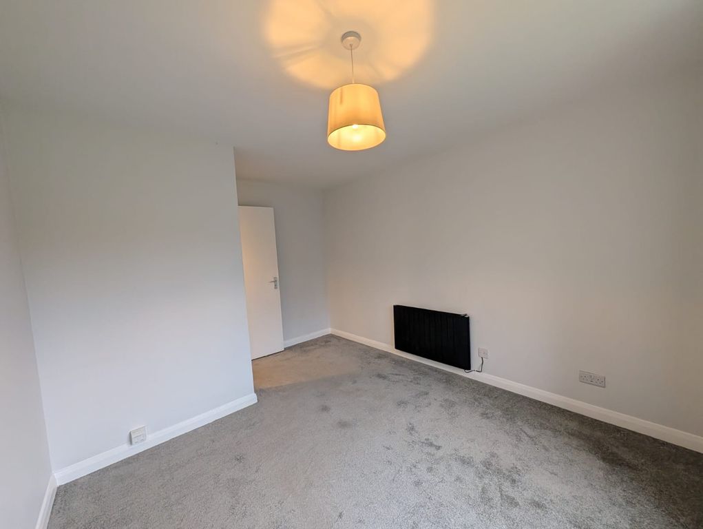 Property photo 2 of 6 14 Gorringes Living Room 1