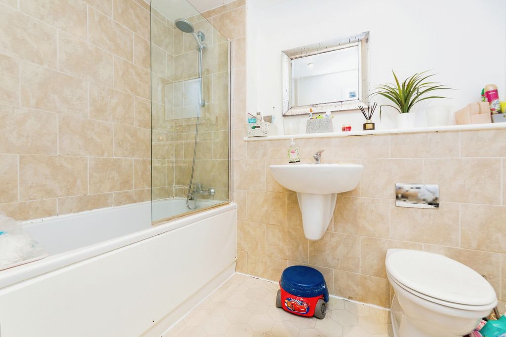 Property photo 3 of 15 Photography