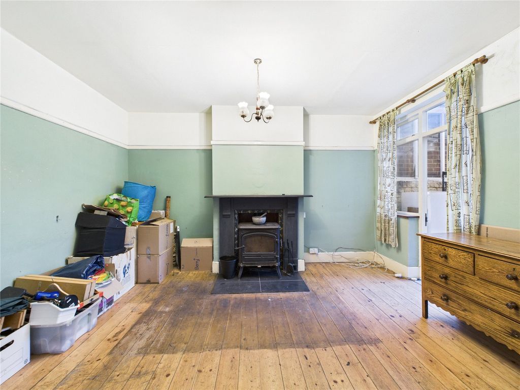 Property photo 3 of 24 Picture No. 21