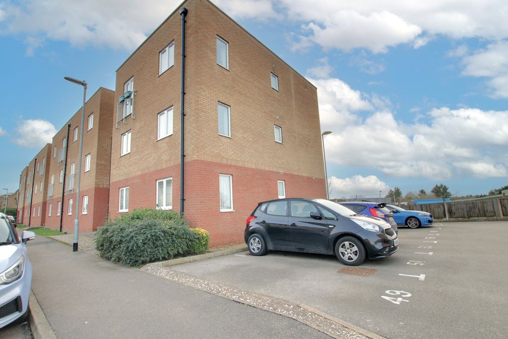 Property photo 2 of 6