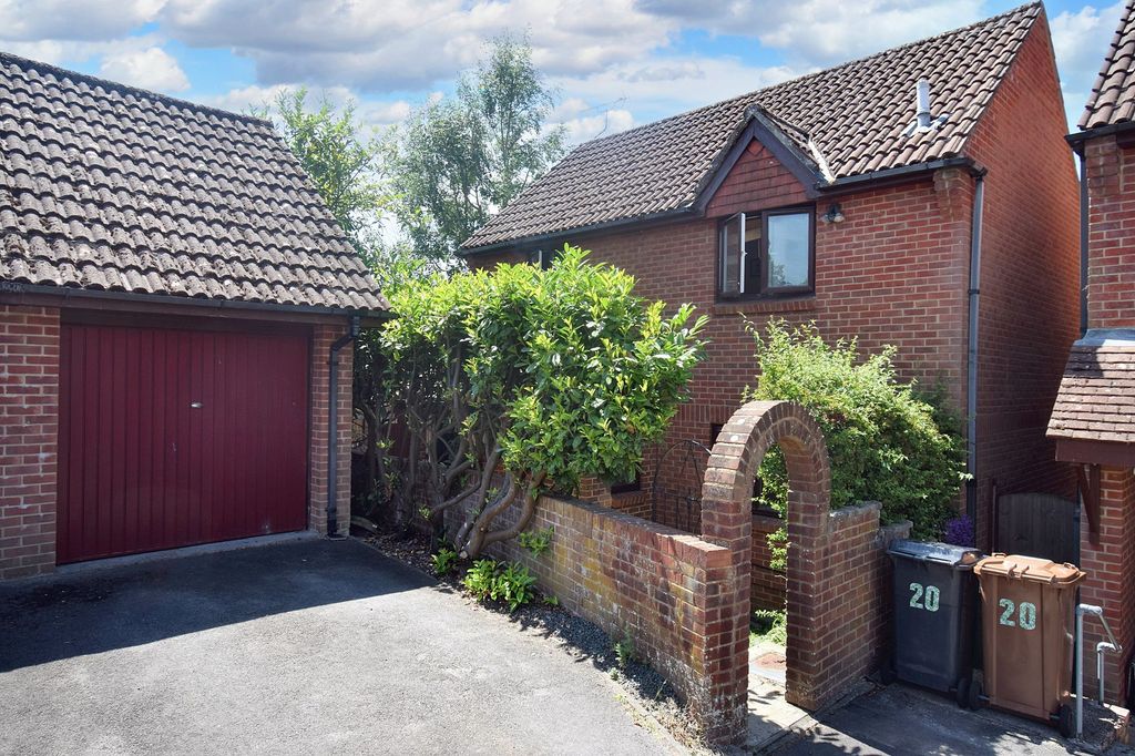 Property photo 1 of 15