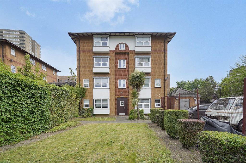 Property photo 1 of 15