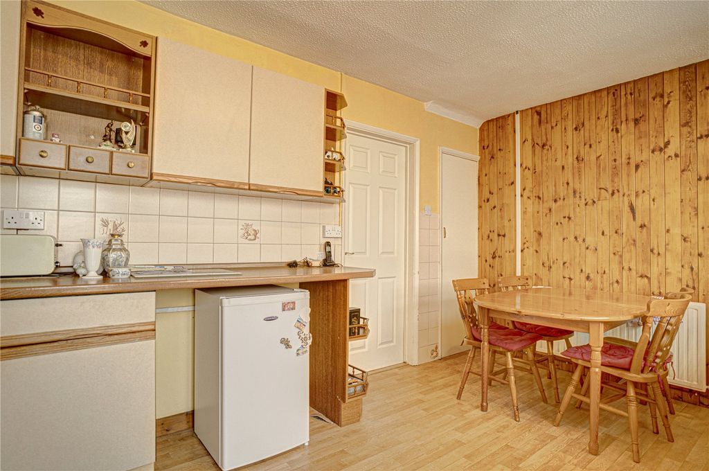 Property photo 3 of 12 Picture No. 15
