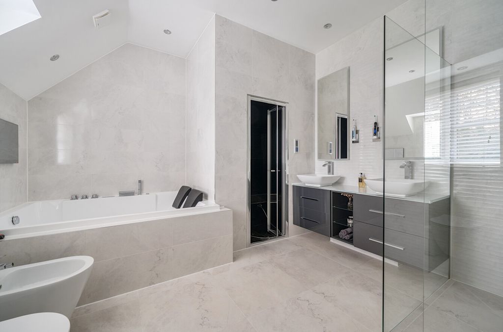 Additional image 22 of 6 bed detached house for saleHeather Lane, Up Nately, Hook RG27