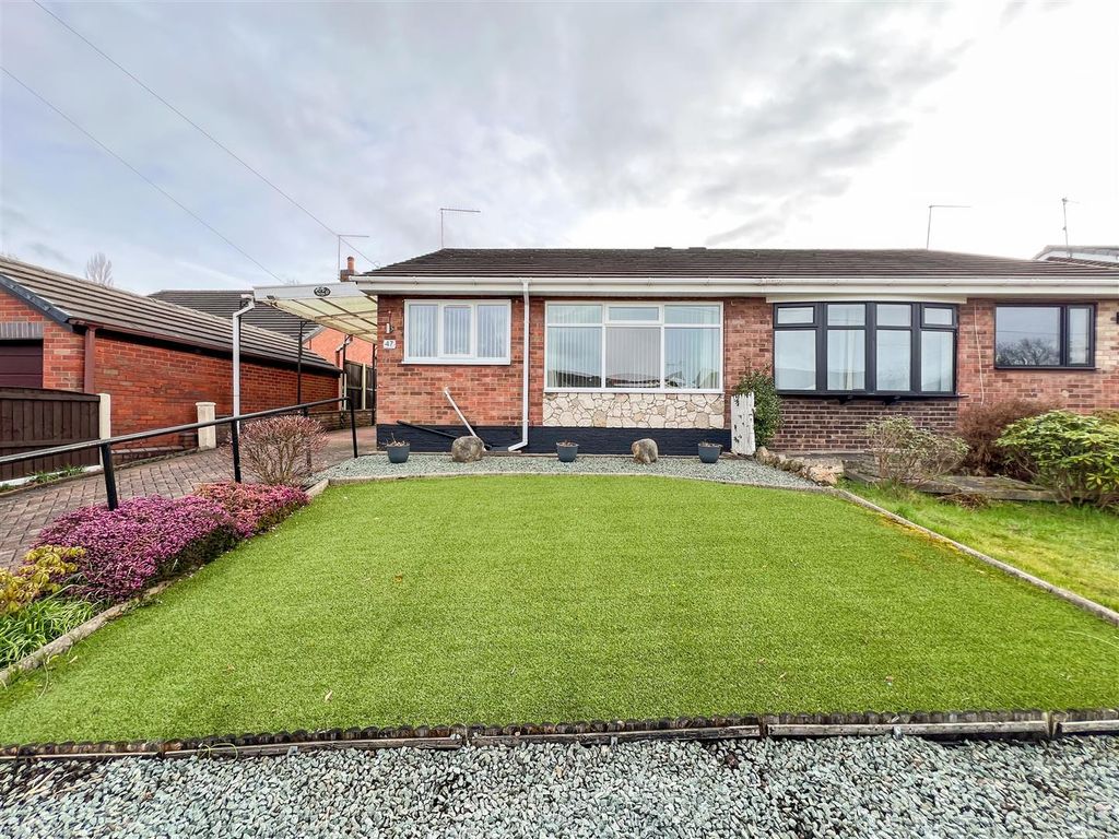 Property photo 1 of 15 Frontage