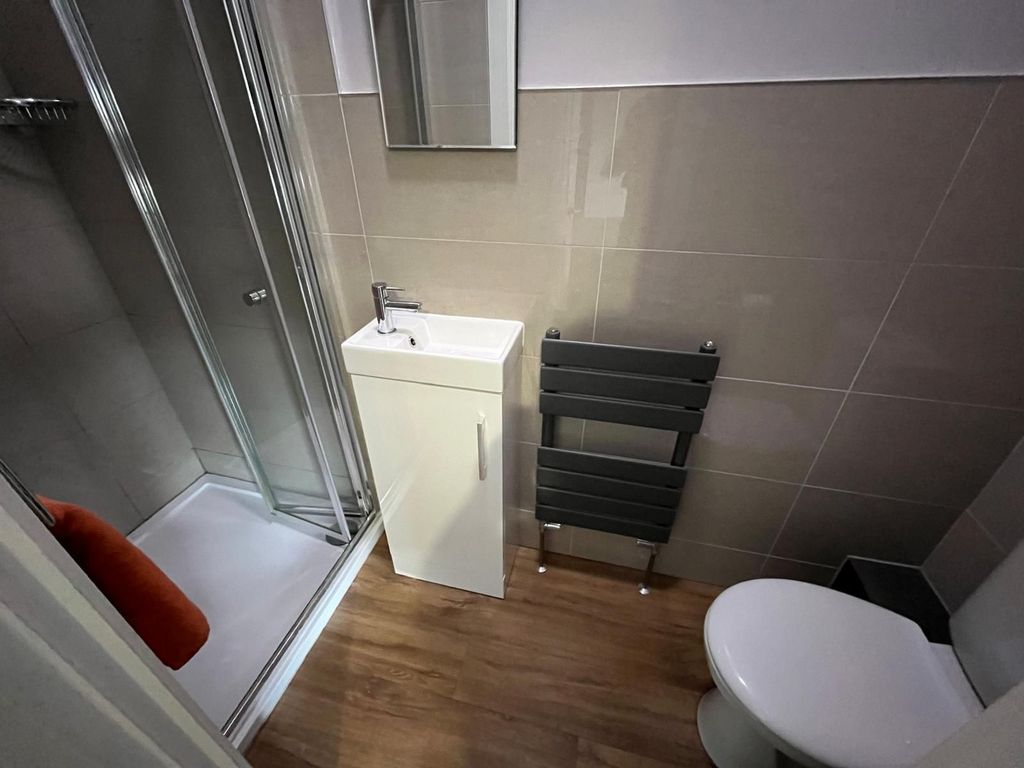 Property photo 3 of 3