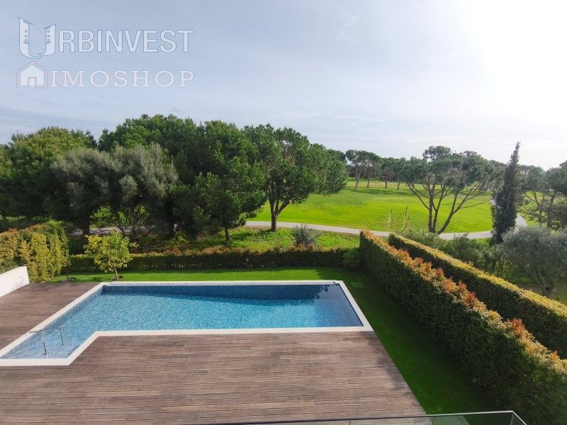 Property photo 2 of 74